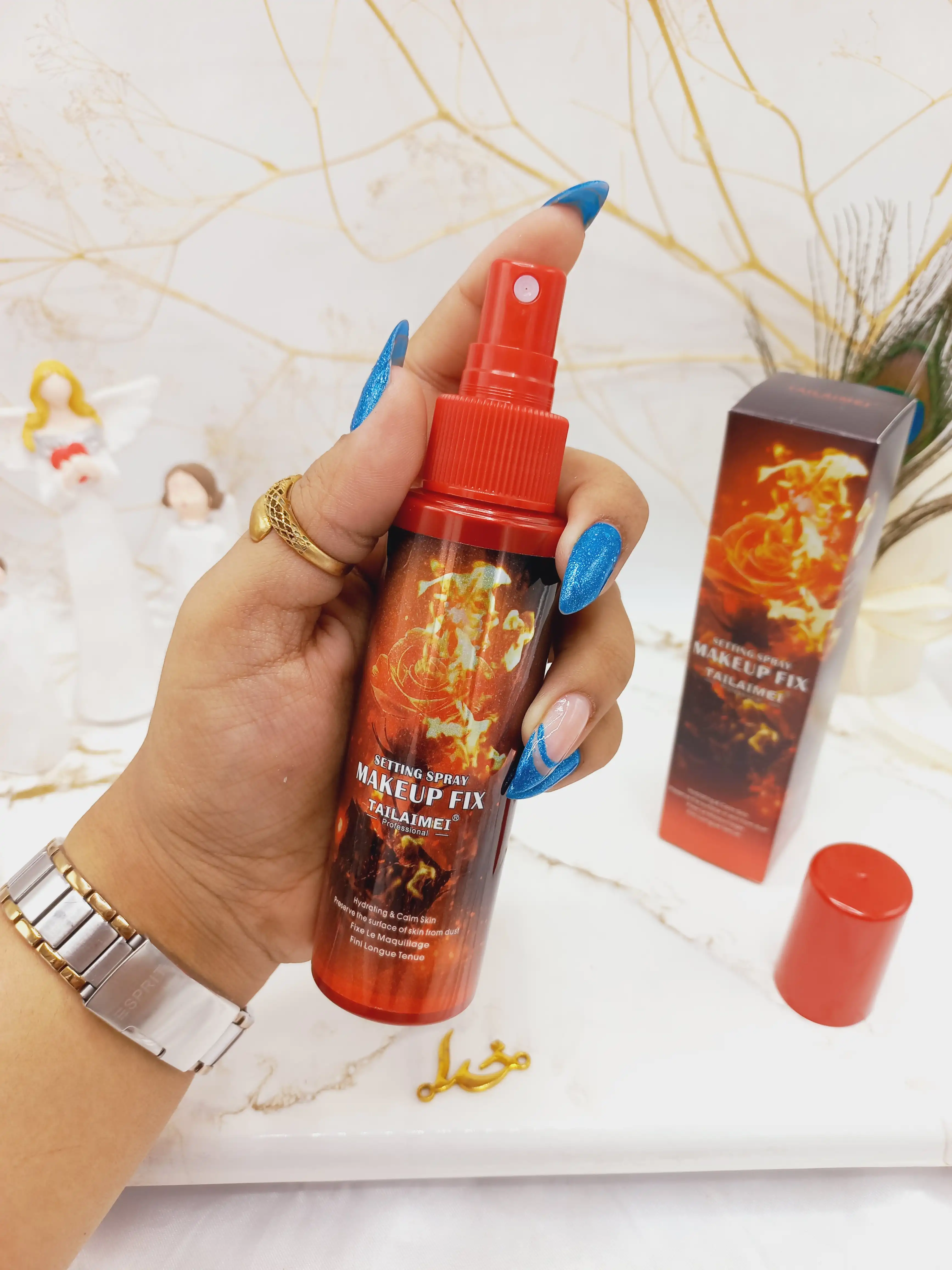 اسپری فیکس حرفه ای میکاپ آتشی تایلامی TAILAIMEI کد SS025