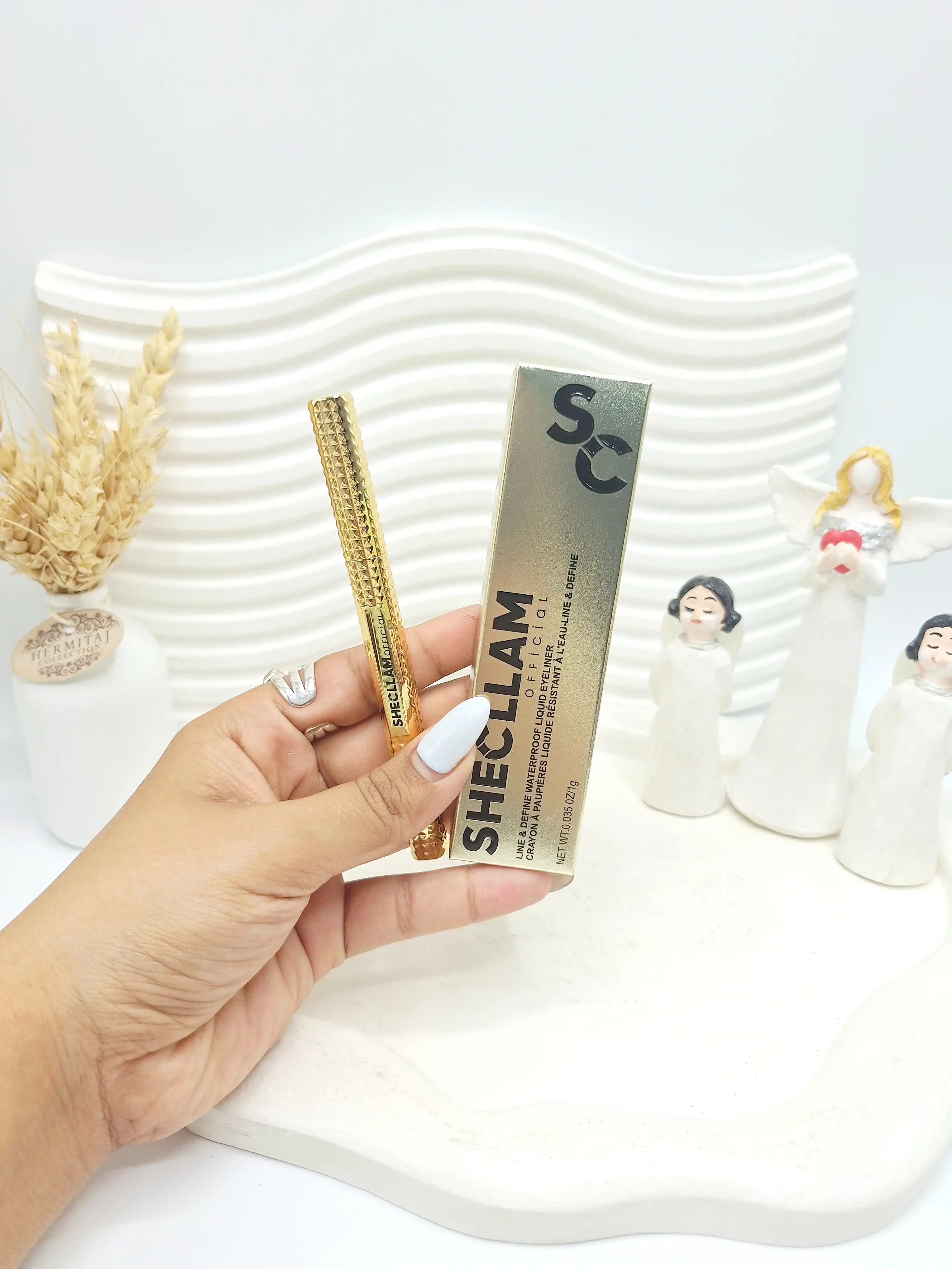 خط چشم ماژیکی ضد آب و مات شیگلم کارتن طلایی کد 5009